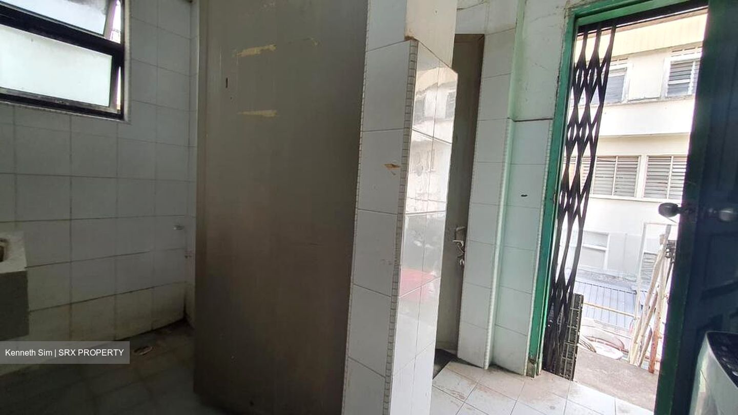 Macpherson Road (D13), Apartment #526624661